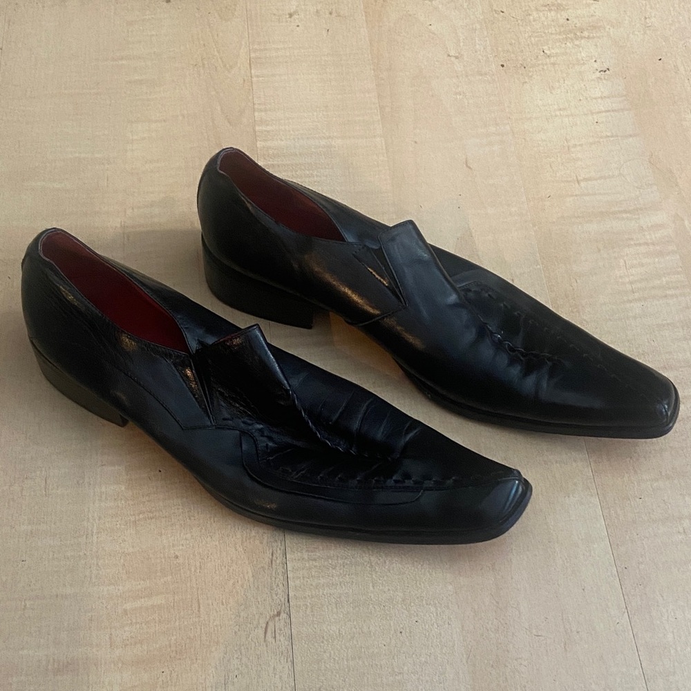 Robert Wayne Classic Black Men's Slip-Ons